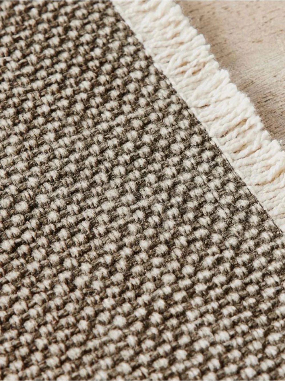 Pottery Barn Mason Handwoven Cotton Fringe Table Runner (color: Flint)